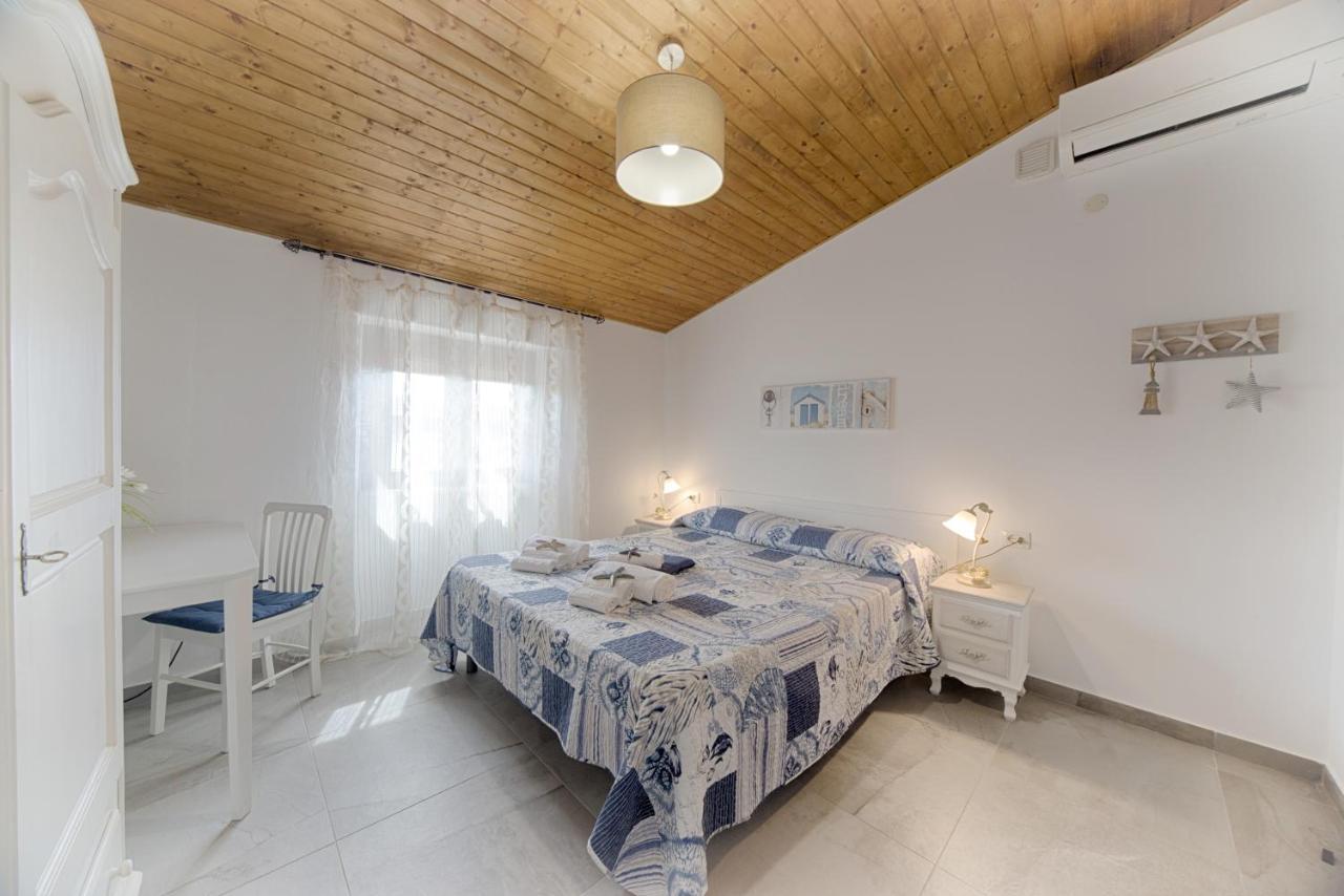 Casa Lucia Hotel Olbia Exterior photo