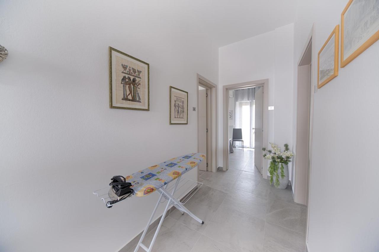 Casa Lucia Hotel Olbia Exterior photo