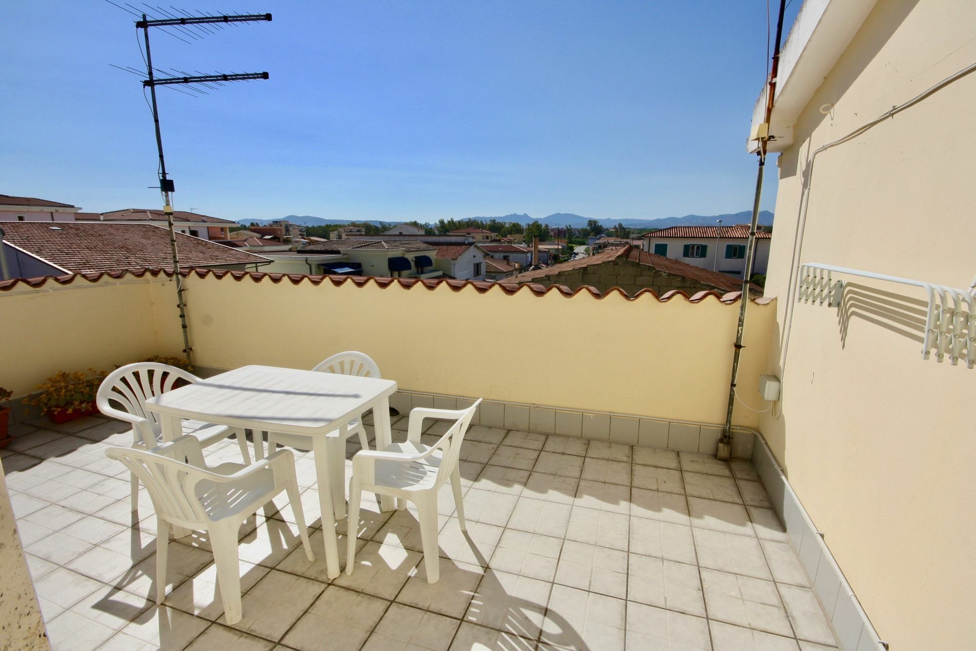 Casa Lucia Hotel Olbia Exterior photo